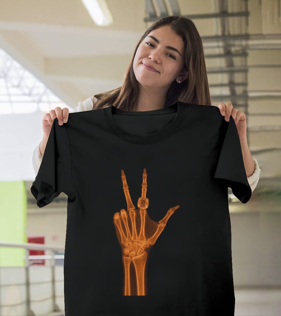Jalen Brunson X Ray Peace Gesture With Championship Ring T-Shirt