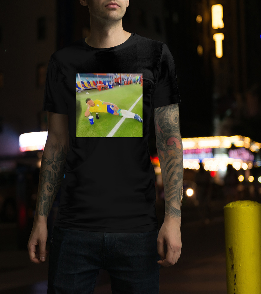 Neymar Jr Brazil Number 10 Relaxing Pitch Meme Iconic Soccer Moment T-Shirt