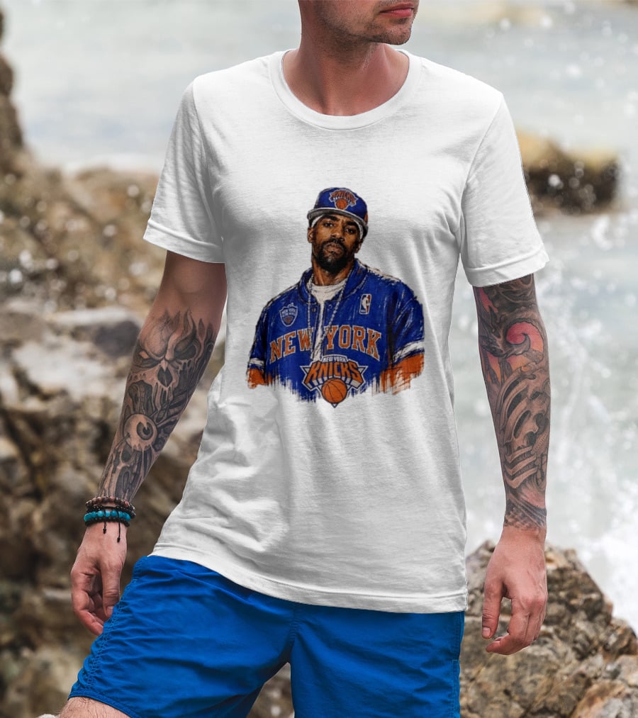 Kyrie Irving New York Knicks New Yorks Finest To The World Manhattan Knicks T-Shirt