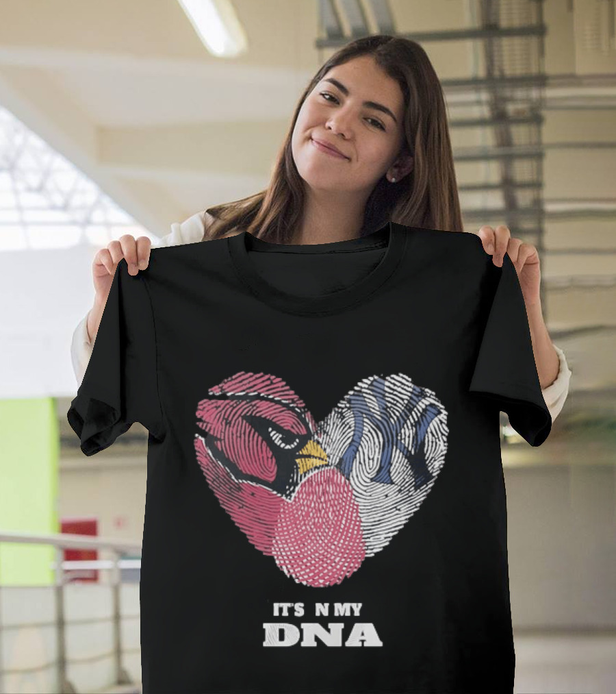 Cardinals Yankees It's In My DNA Fingerprint Heart Fan T-Shirt