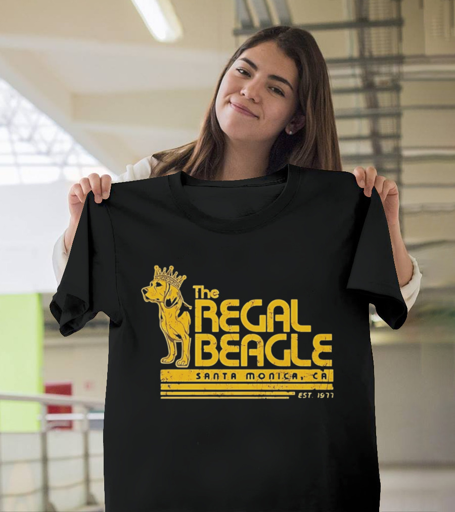 The Regal Beagle Santa Monica CA Est 1977 Crowned Dog T-Shirt