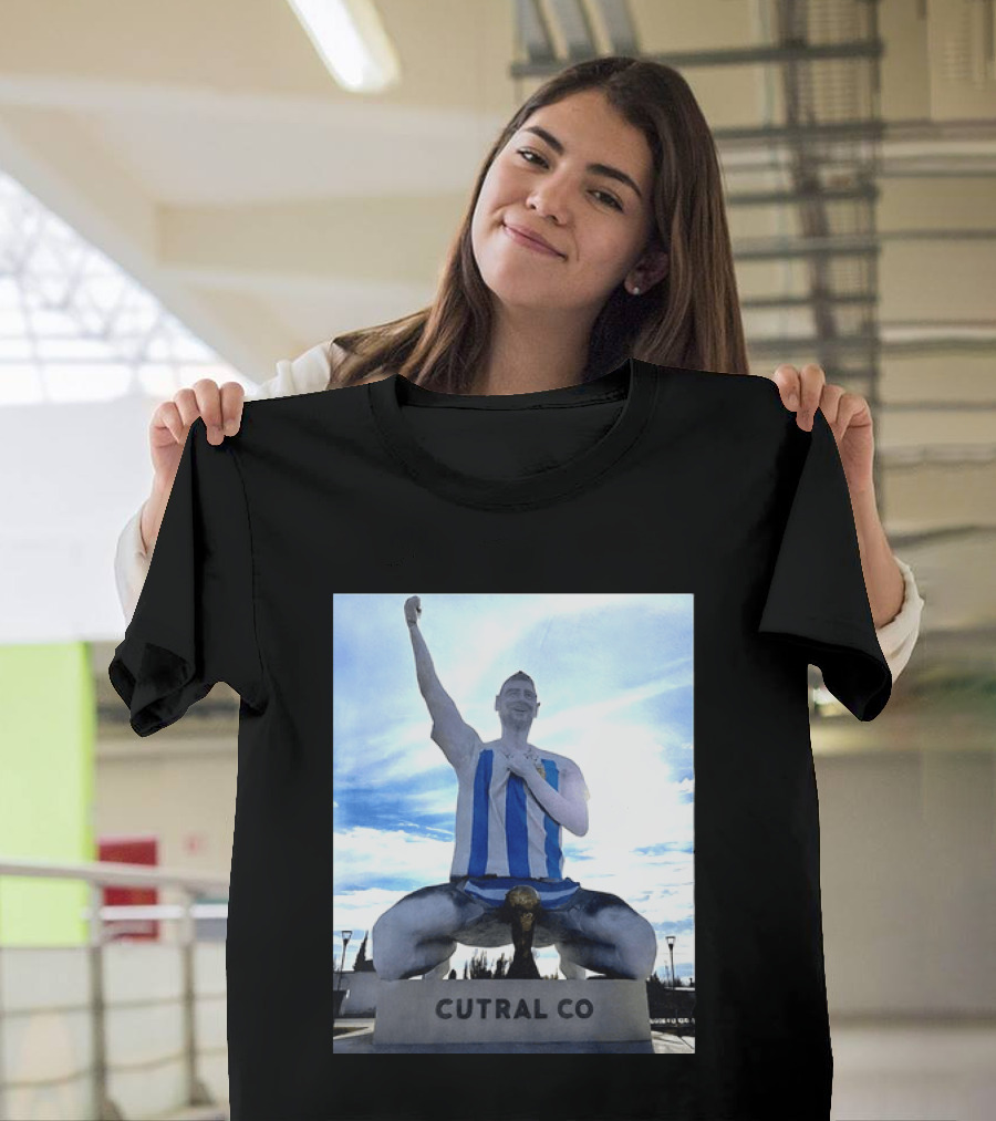 Messi Argentina Sculpture Cutral Co Legendary Statue Victory Celebration T-Shirt