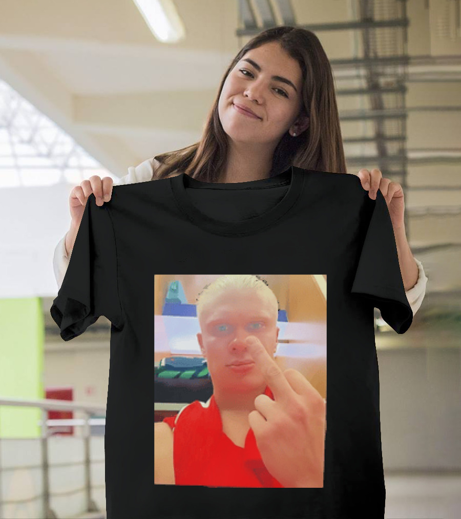 Norway Erling Haaland Middle Finger Selfie T-Shirt
