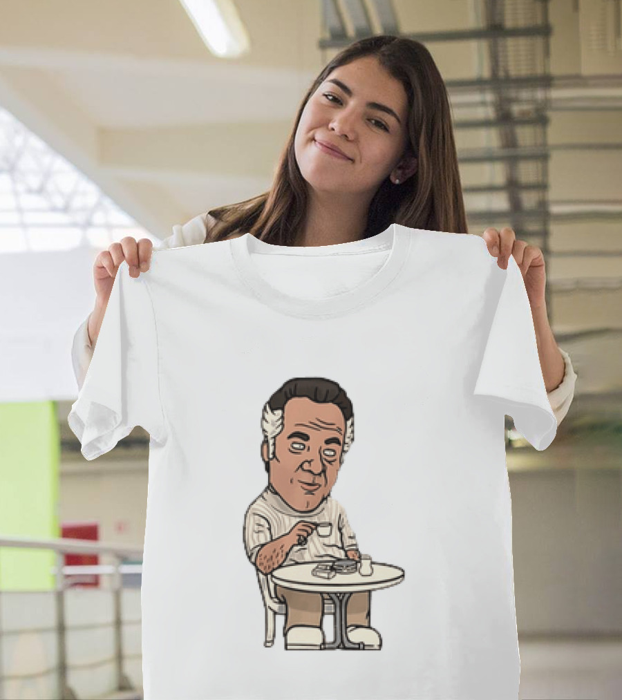 Sopranos Paulie Walnuts Gualtieri Commendatori Bongiorno Character Sitting T-Shirt