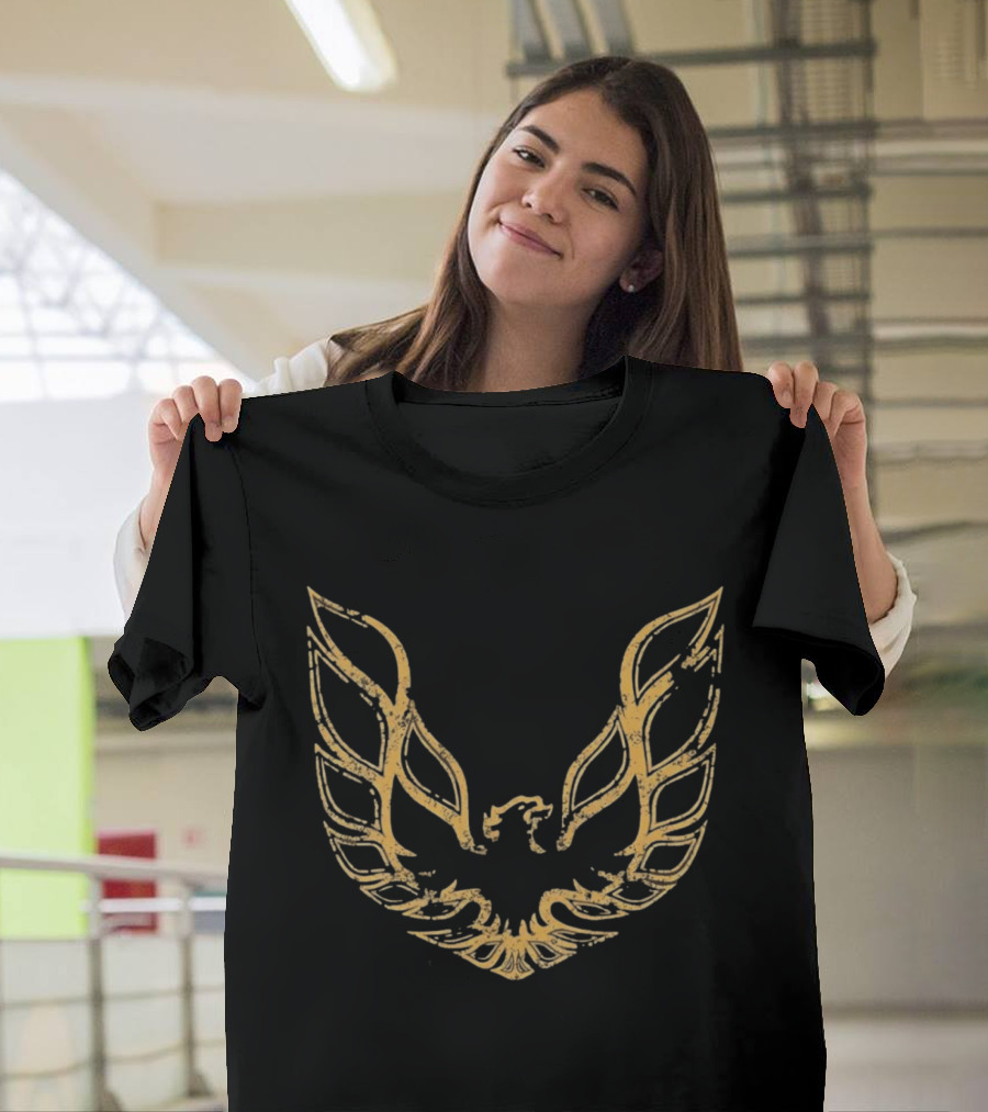 Pontiac Firebird Screaming Chicken Grunge Gold T-Shirt