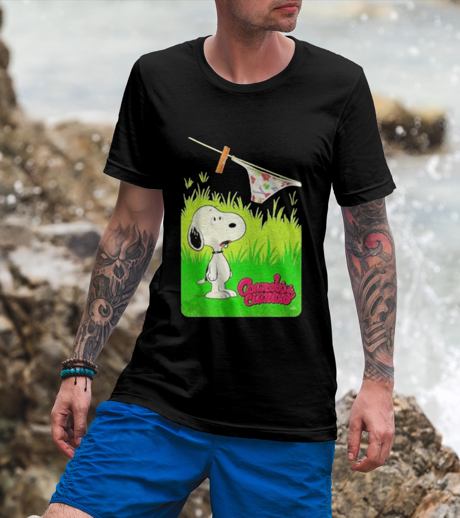 Snoopy Caramelos De Cianuro En Español Classic Cartoon And Rock Band Fusion T-Shirt