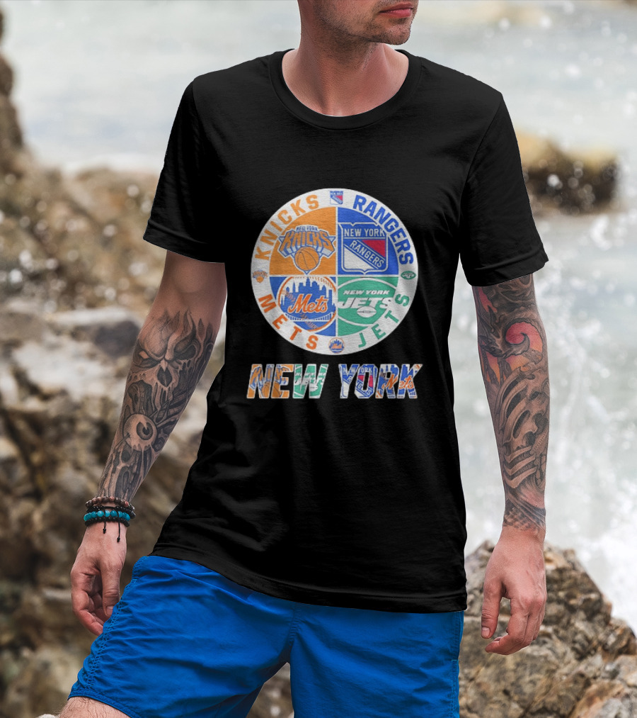 New York Knicks Rangers Mets Jets Fan Logos NY Sports Team Circle T-Shirt