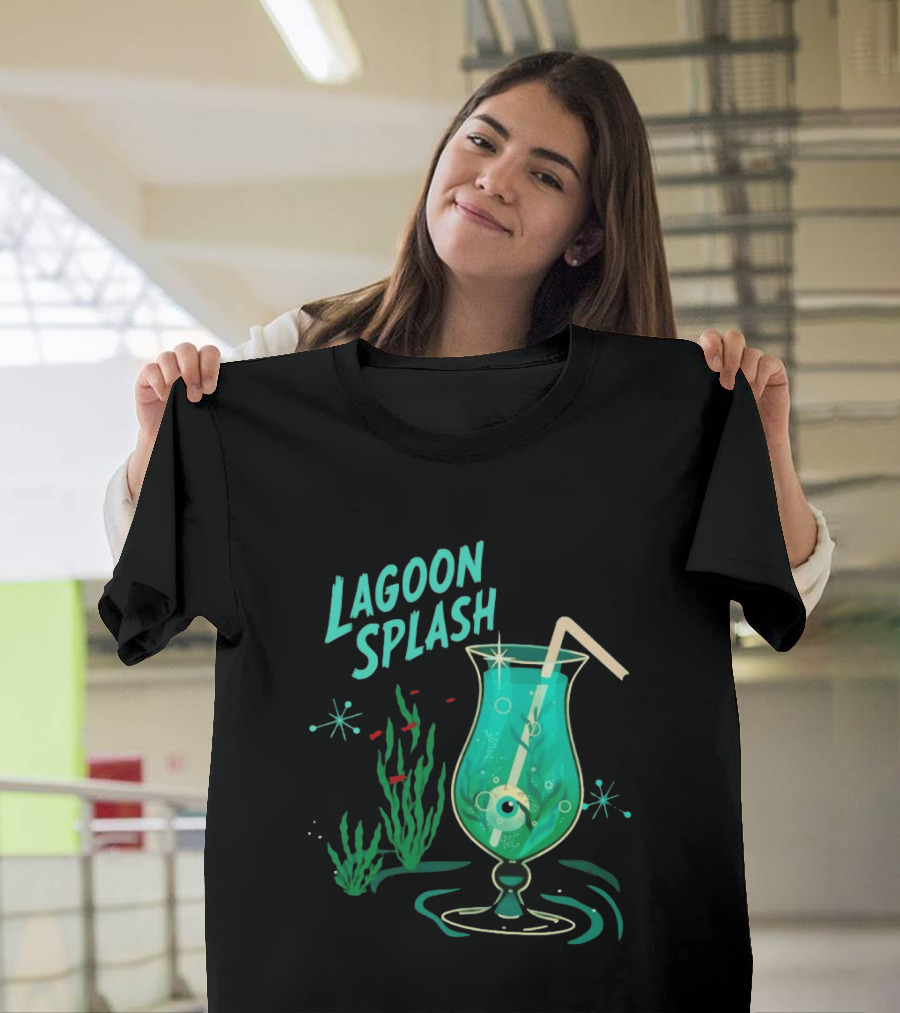 Creature From The Black Lagoon Lagoon Splash Cocktail T-Shirt