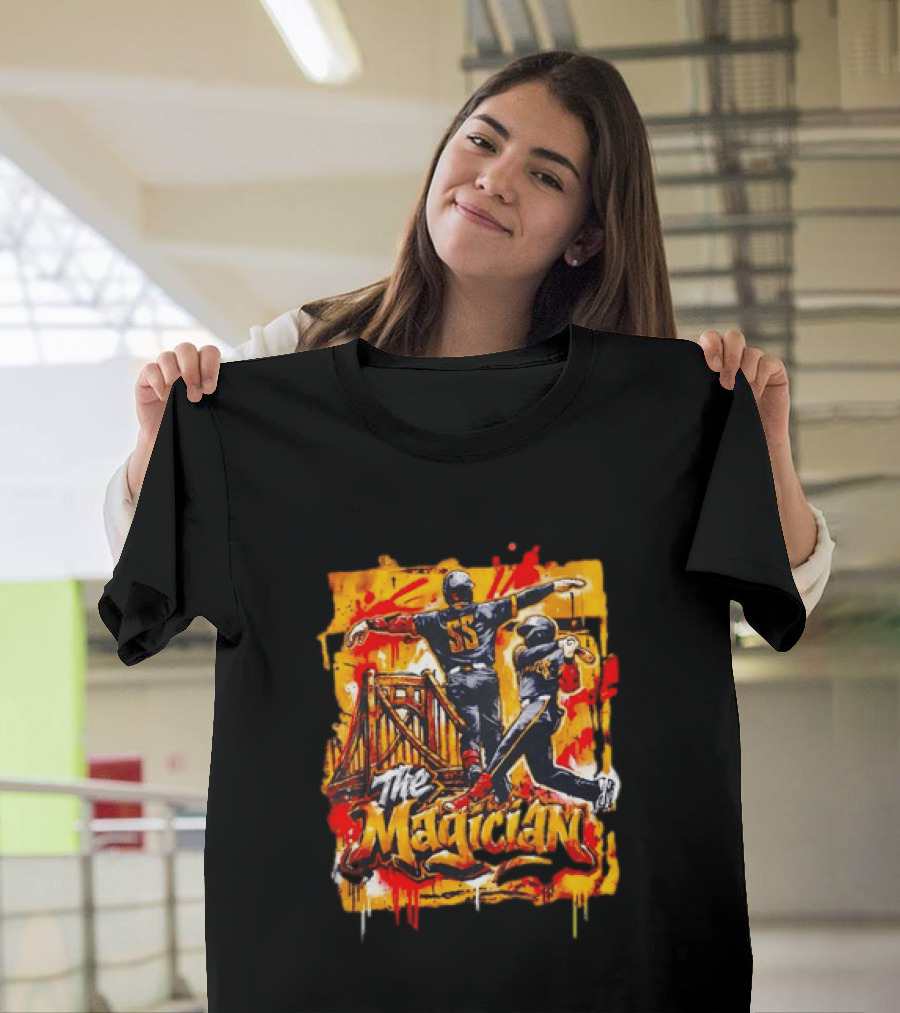Pittsburgh Pirates The Magician Number 55 Baseball Player Art With Bridge T-Shirt