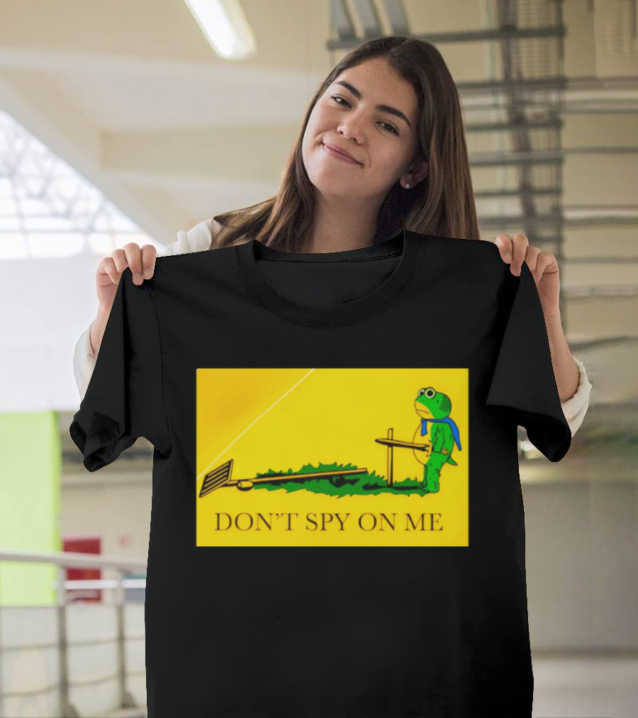 Portland Frog Don't Spy On Me Anti Flock Camera T-Shirt
