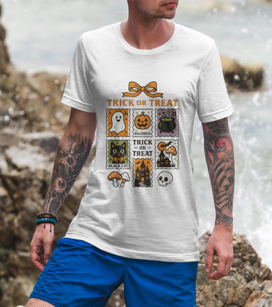 Trick Or Treat Halloween Ghost Pumpkin Cauldron Black Cat Haunted House T-Shirt