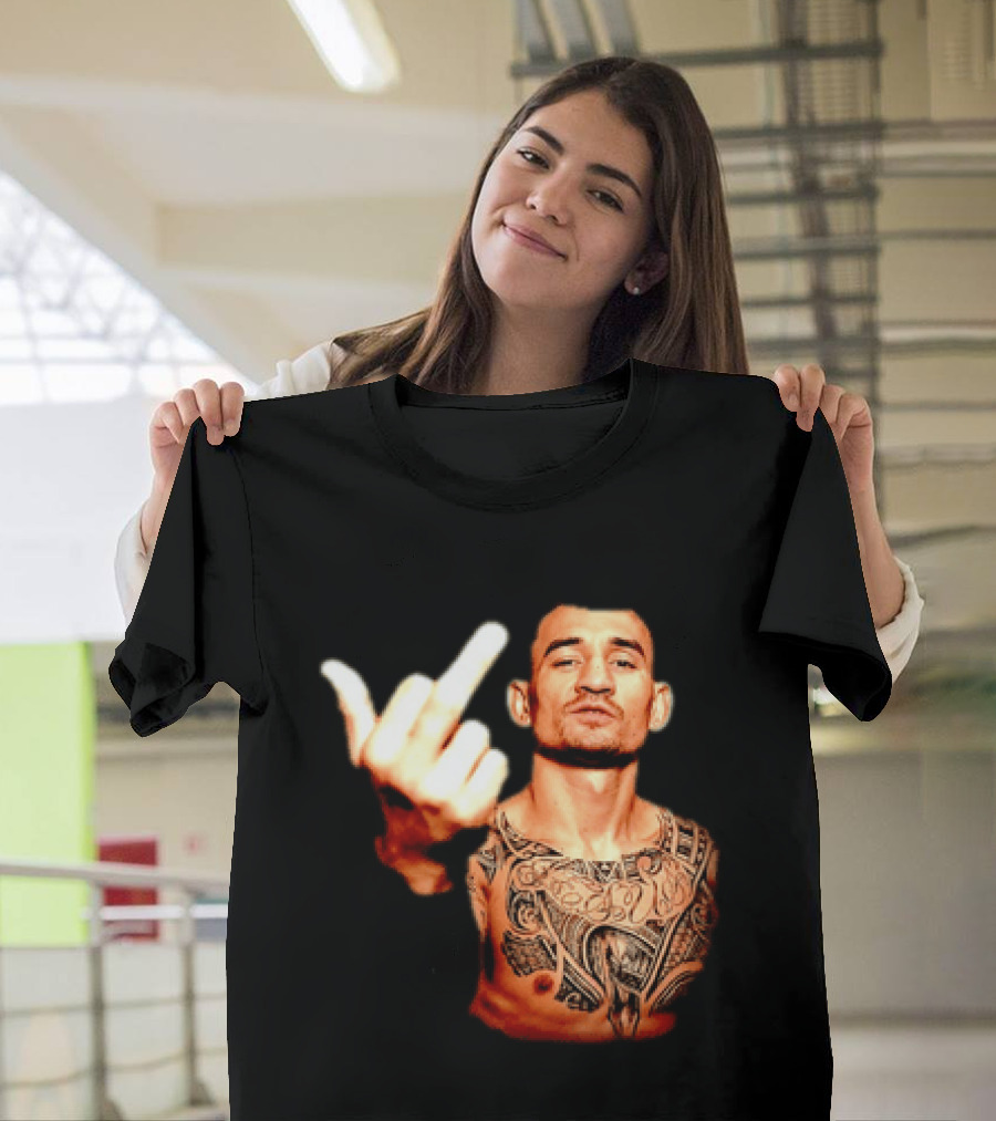 Max Holloway UFC Fighter Pose Middle Finger Tattoo T-Shirt