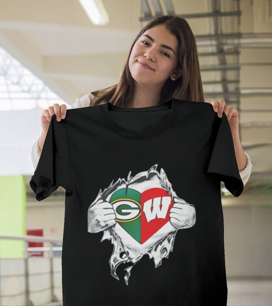 Green Bay Packers Wisconsin Badgers Torn Chest Reveal Heart T-Shirt