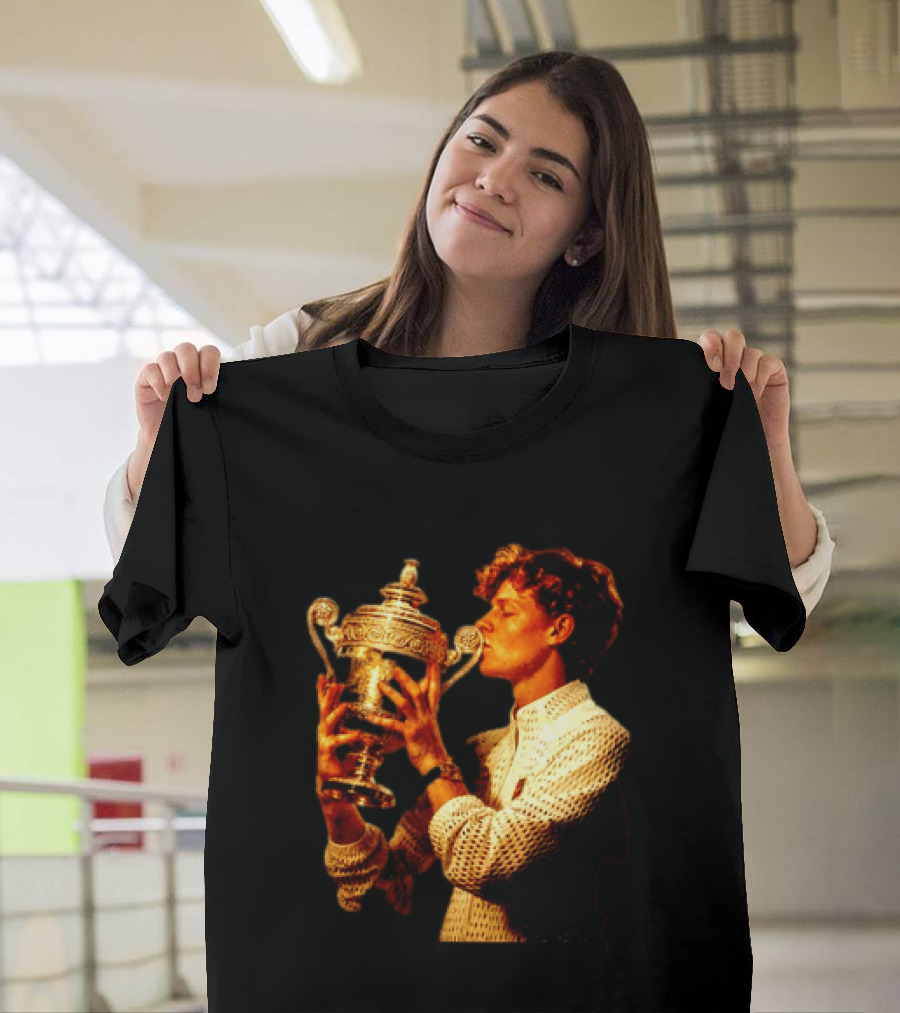Jannik Sinner Wimbledon Men's Singles Champion Italy Celebration T-Shirt