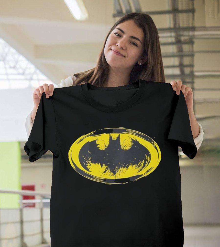 Batman Distressed Yellow Oval T-Shirt
