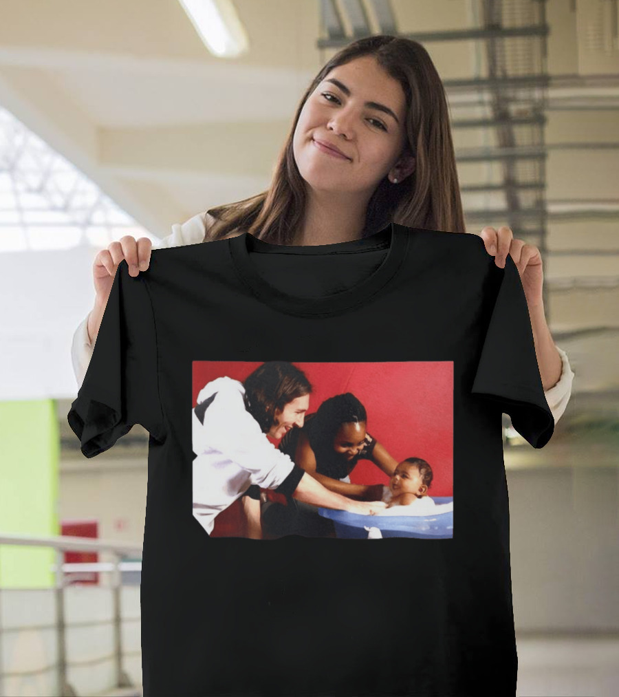 Lionel Messi Bathes Baby Lamine Yamal Legendary Blessing Football Moment T-Shirt