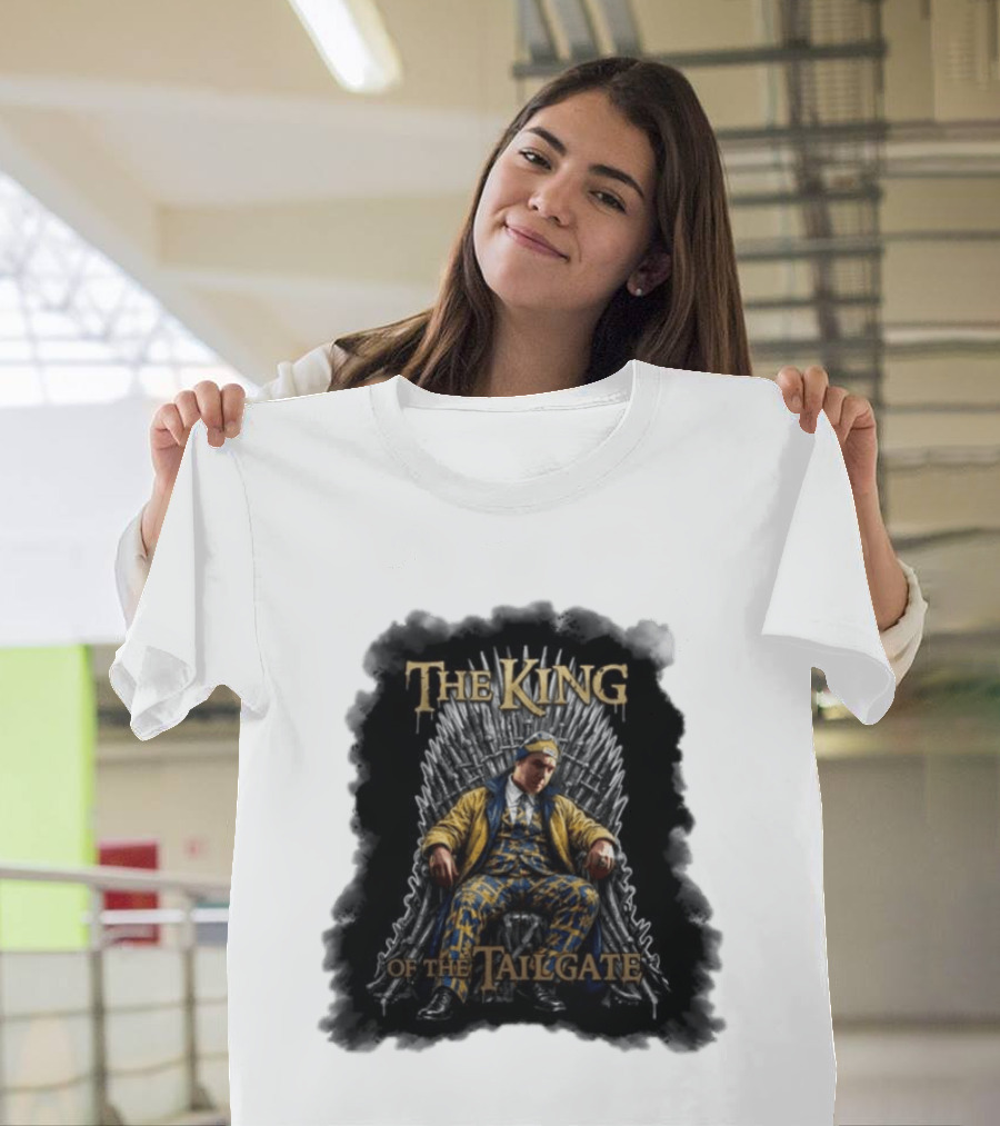 The King Of The Tailgate Chicago Bears Bill Murray Thrones Chair T-Shirt