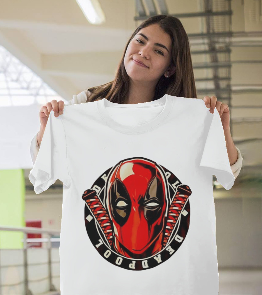 Deadpool Marvel Comics Mask Katana Swords T-Shirt