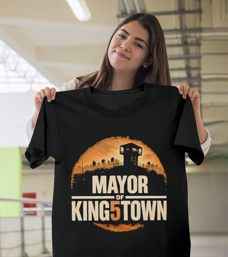Mayor Of Kingstown Tower Silhouette Skyline Orange Circle T-Shirt