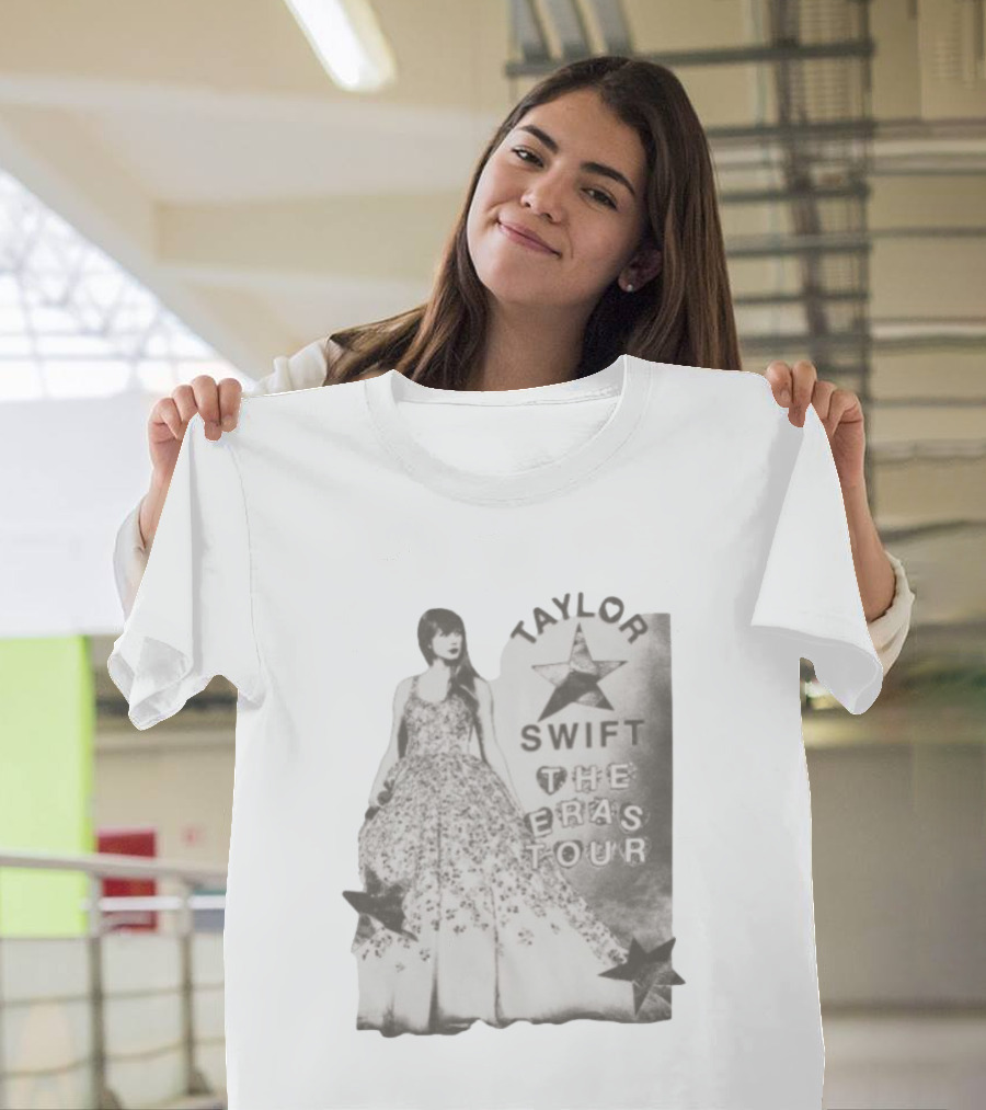 Taylor Swift The Eras Tour Oversized Photo Taylor Swift Store T-Shirt