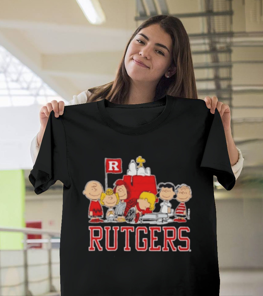 Peanuts Characters Rutgers Scarlet Knights Snoopy Woodstock Lucy Charlie Brown T-Shirt