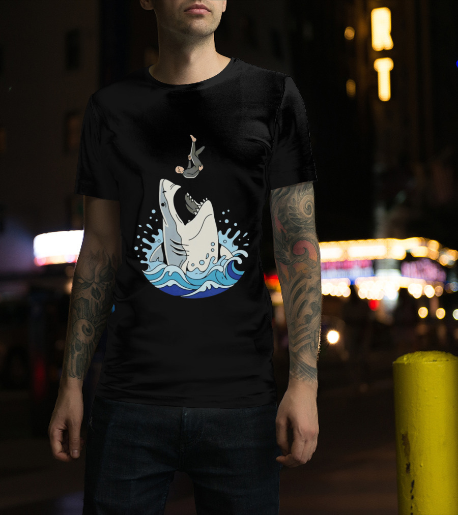 Great White Shark Surfer Falling Water Splash Scene T-Shirt