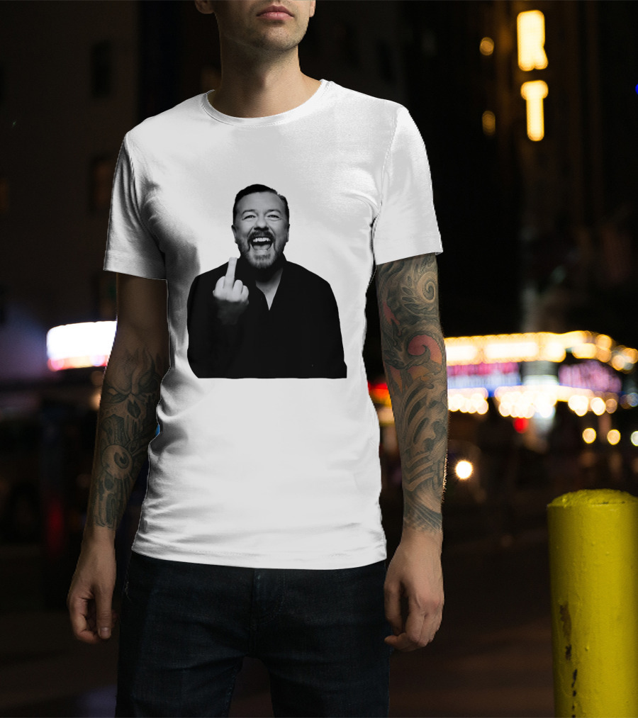 Anh Ricky Gervais Laughing Middle Finger Gesture T-Shirt