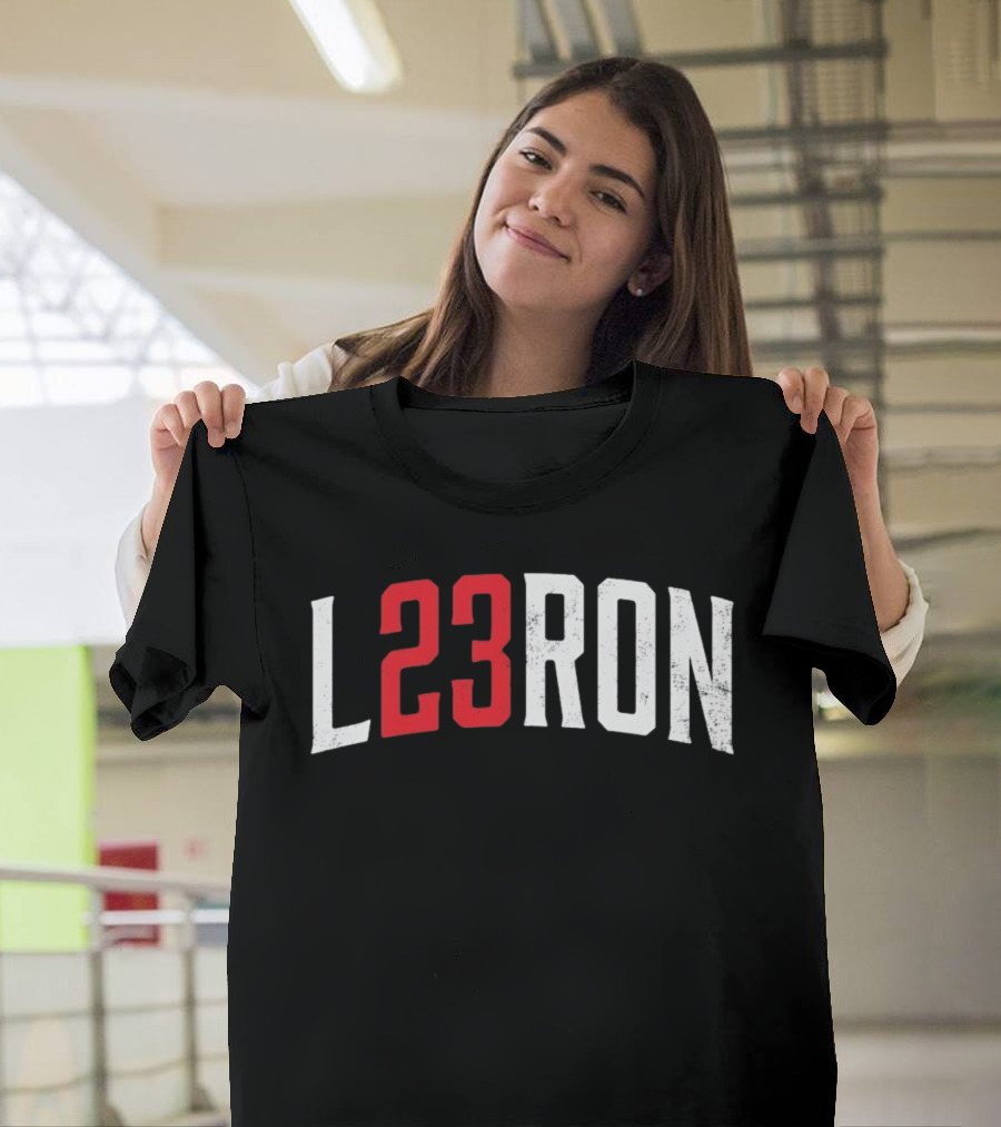 L23Ron Distressed LeBron James NBA Basketball T-Shirt