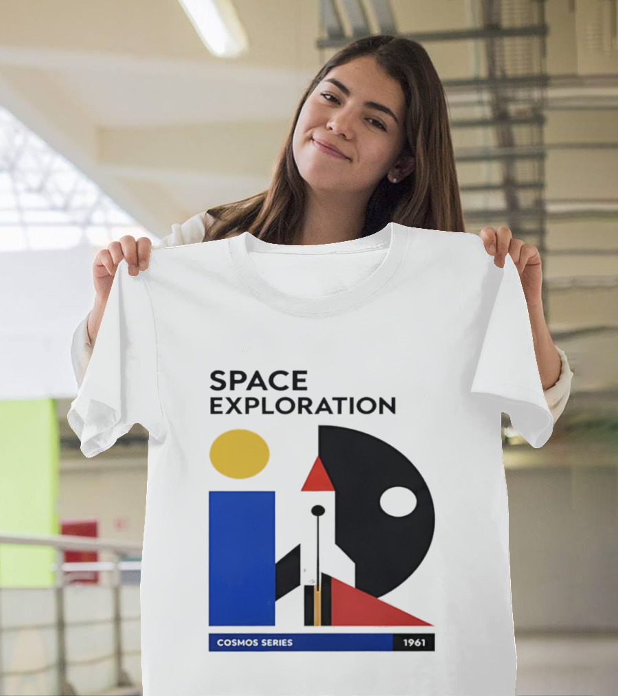 Space Exploration 1961 Cosmos Series Retro Geometric T-Shirt