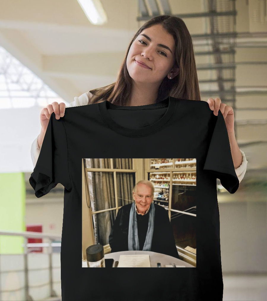 I Don't Know Who This Is. T-Shirt