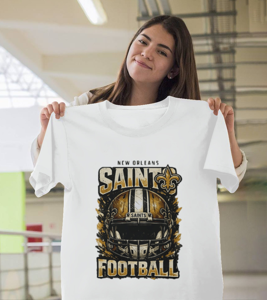 New Orleans Saints Football Helmet Distressed Fleur De Lis T-Shirt