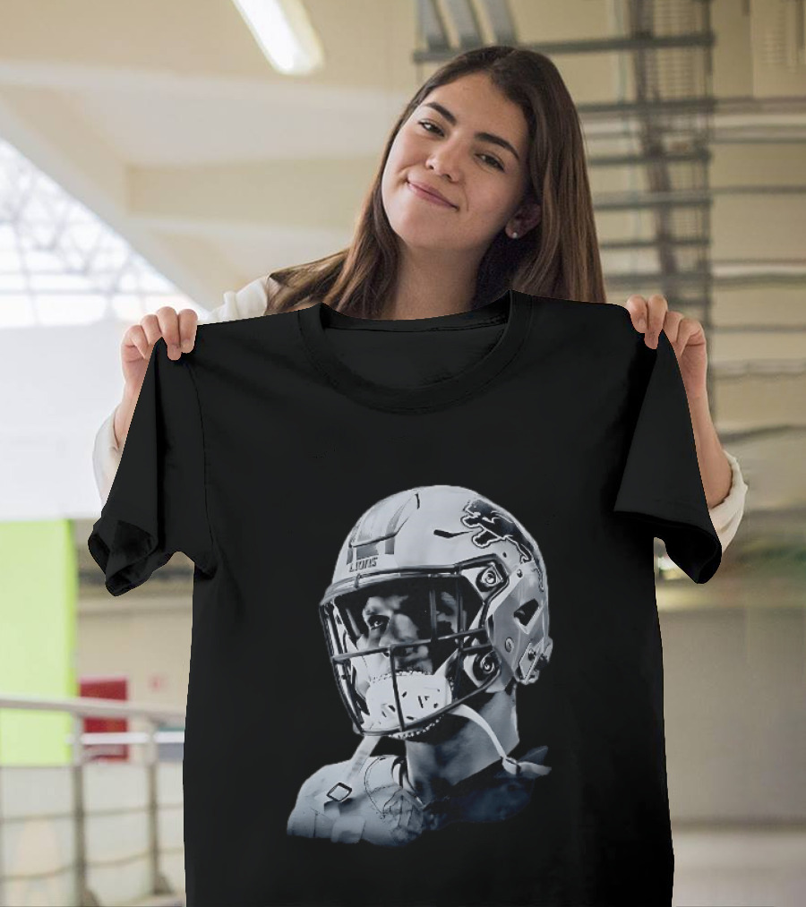 Detroit Lions Aidan Hutchinson Charcoal House Helmet Artistry T-Shirt