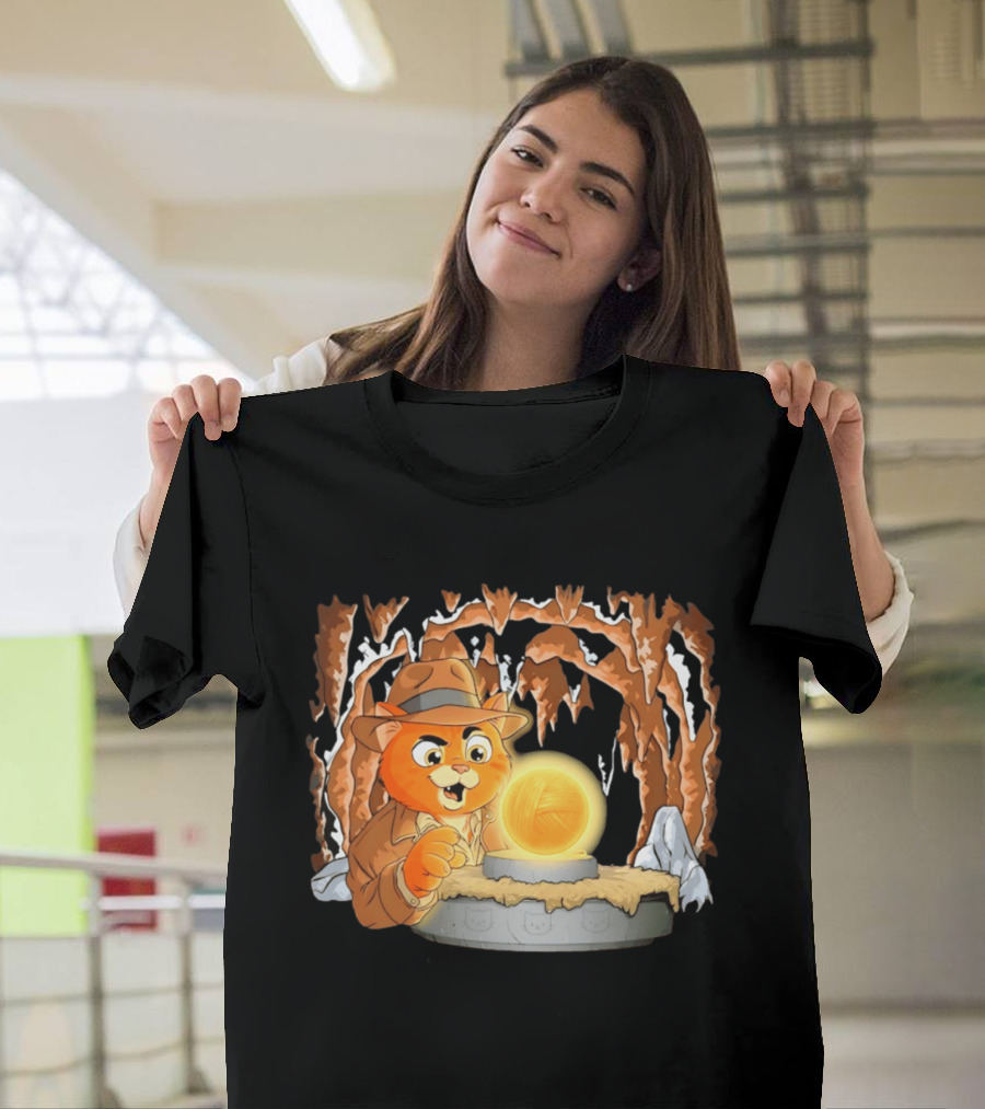 Raiders Of The Lost Yarn Cat Indiana Jones Golden Ball Relic Adventure T-Shirt