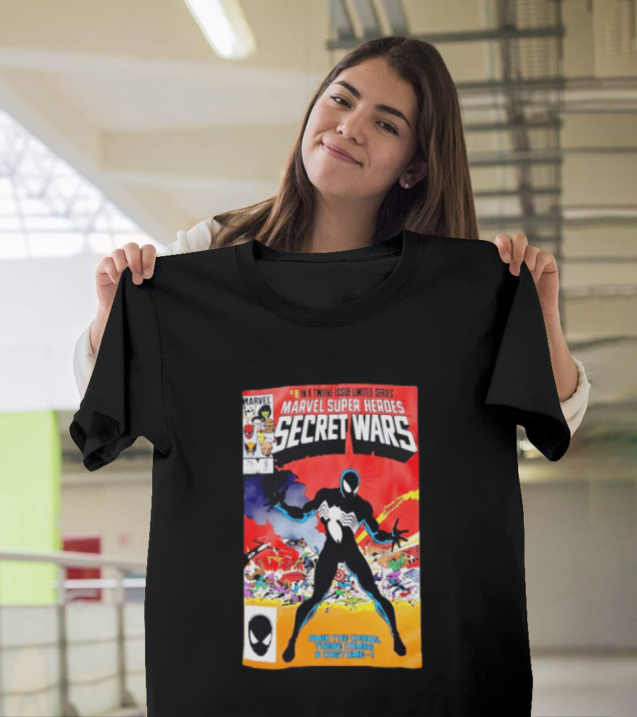 Marvel Super Heroes Secret Wars Issue 8 Spider Man Black Suit Comic Cover T-Shirt
