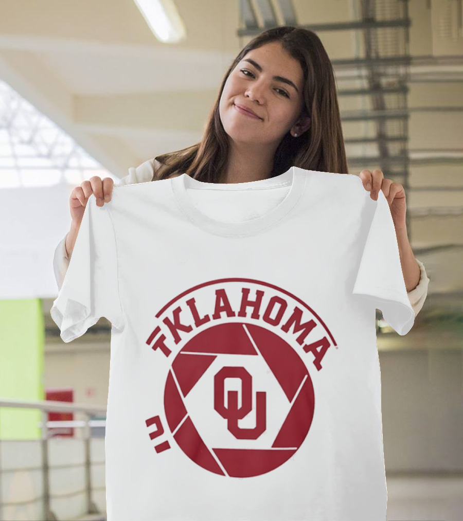 Oklahoma Sooners OU NCAA College Football T-Shirt