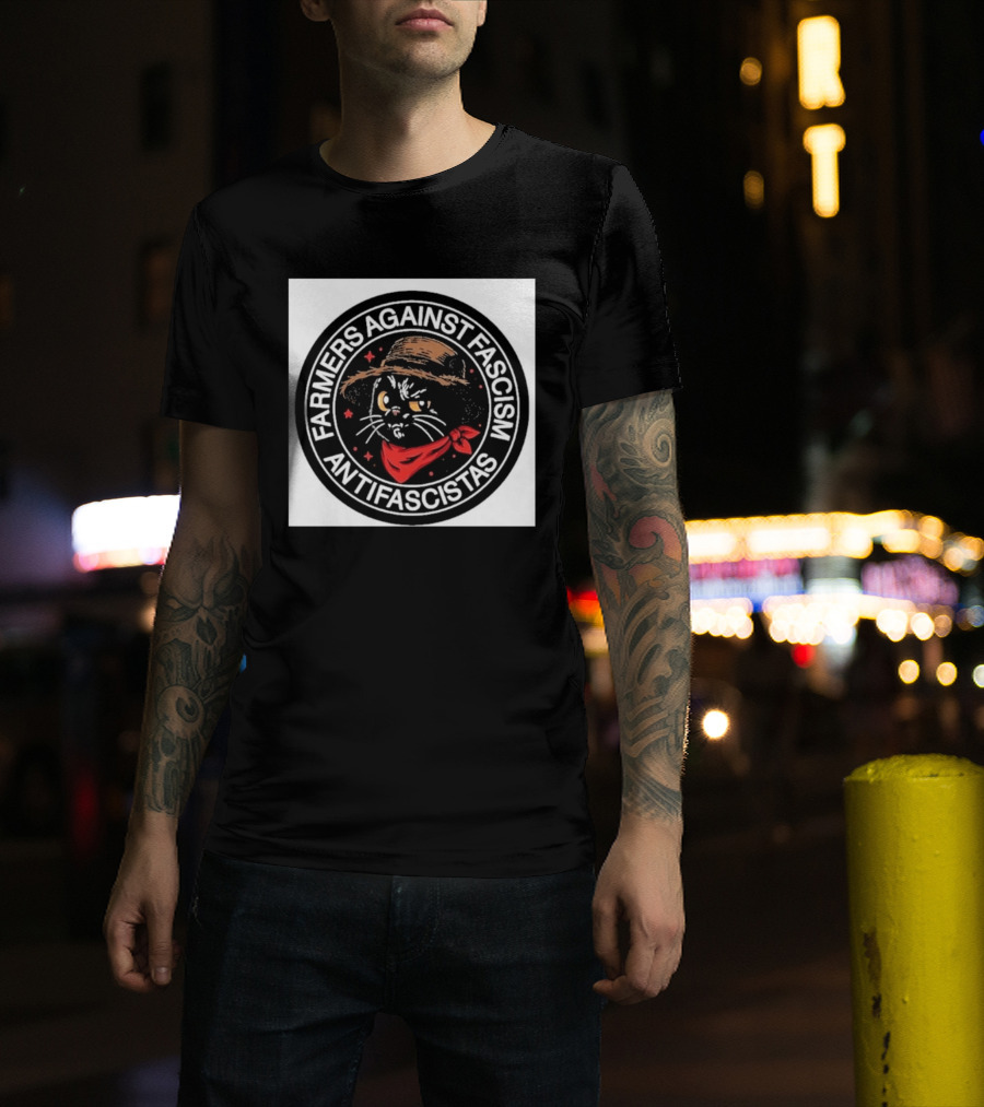 Farmers Against Fascism Antifascistas Cat Straw Hat Red Bandana T-Shirt