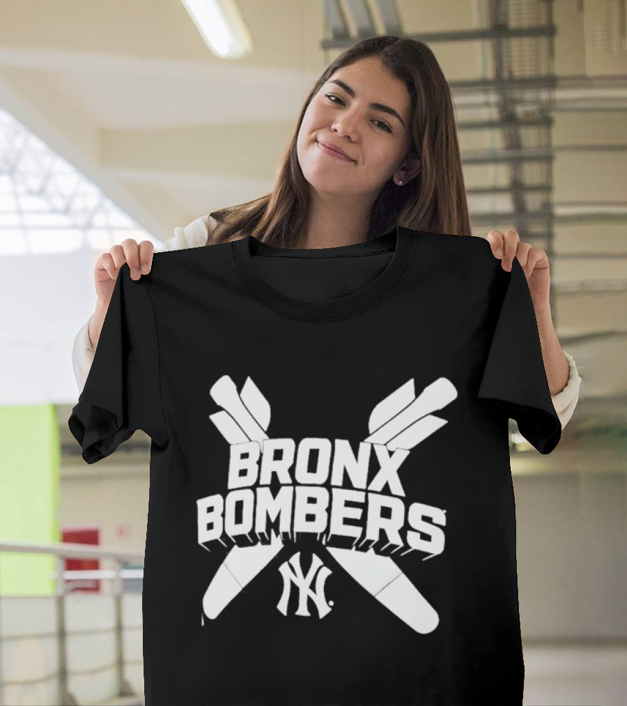 New York Yankees Bronx Bombers NY Logo With Baseball Bats T-Shirt