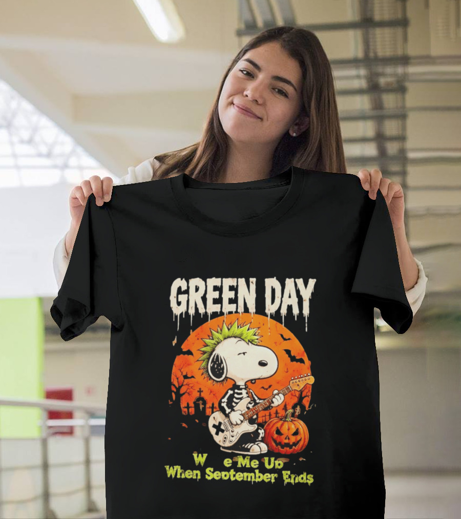 Green Day Snoopy Skeleton Guitar Wake Me Up When September Ends Halloween Pumpkin T-Shirt