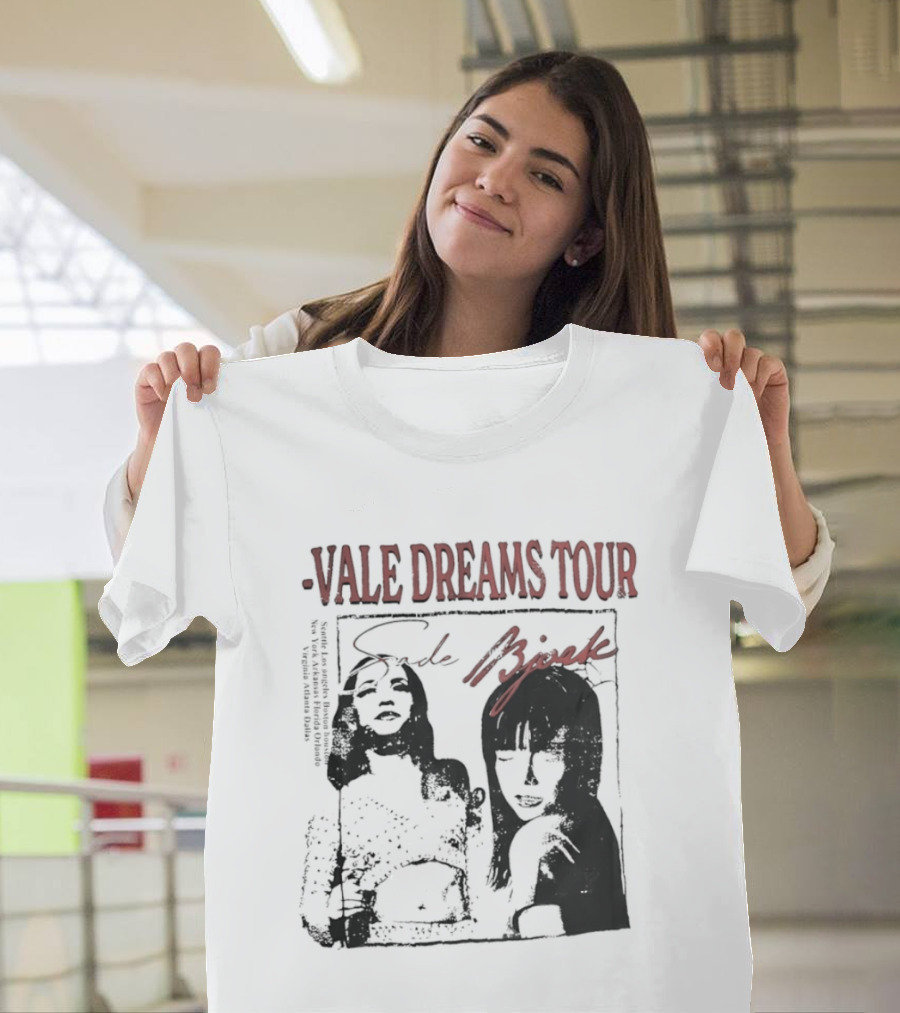 Vale Dreams Tour Sade Bjork 90s T-Shirt