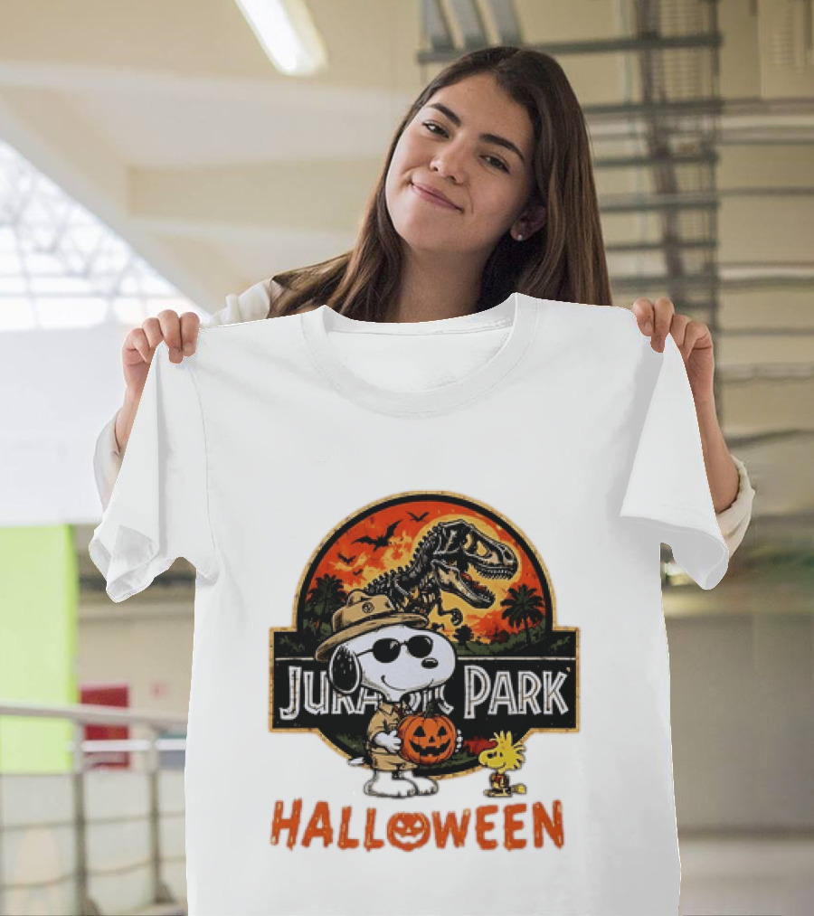 Snoopy Woodstock Jurassic Park Halloween Pumpkin T-Shirt