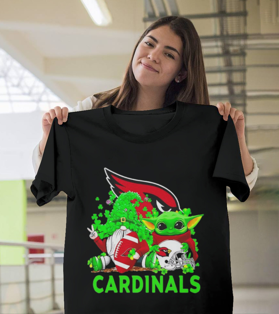 Arizona Cardinals Baby Yoda Gnome St Patrick's Day T-Shirt