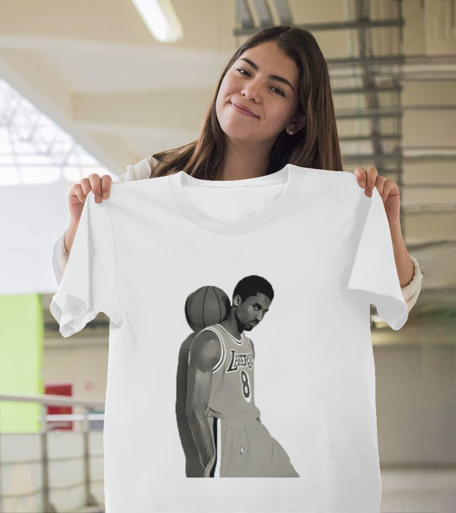 Kobe Bryant LA Lakers NBA Legend Iconic Number 8 T-Shirt