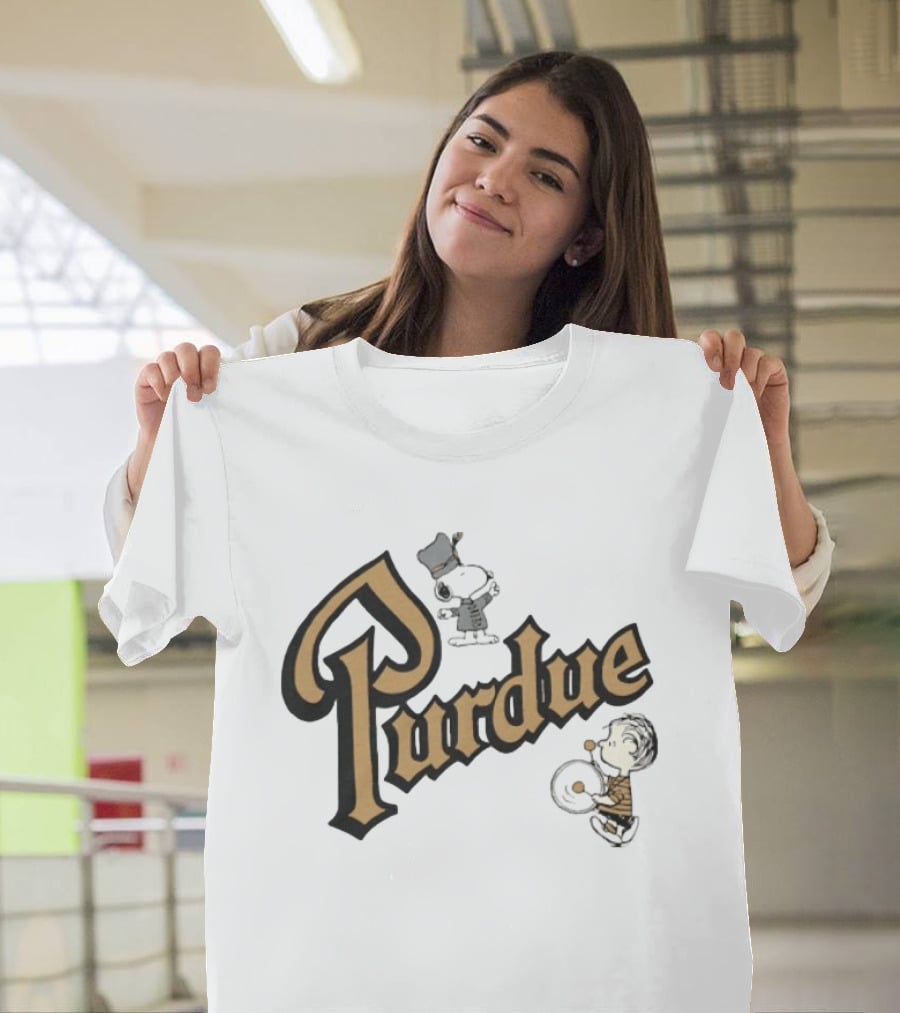 Purdue Boilermakers Snoopy And Charlie Brown Football T-Shirt
