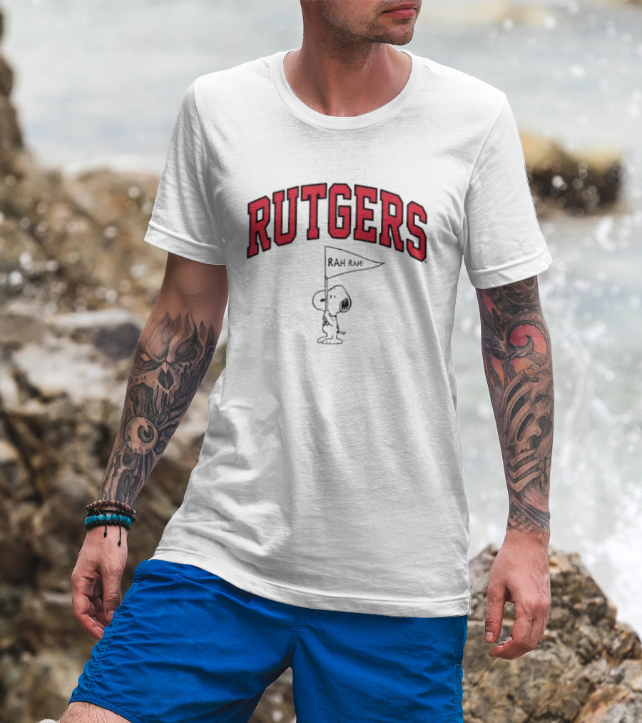 Rutgers Scarlet Knights Snoopy Rah Rah Flag T-Shirt
