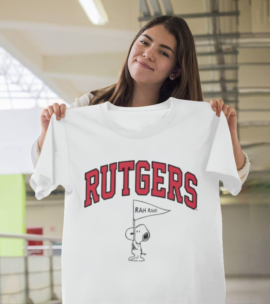 Rutgers Scarlet Knights Snoopy Rah Rah Flag T-Shirt