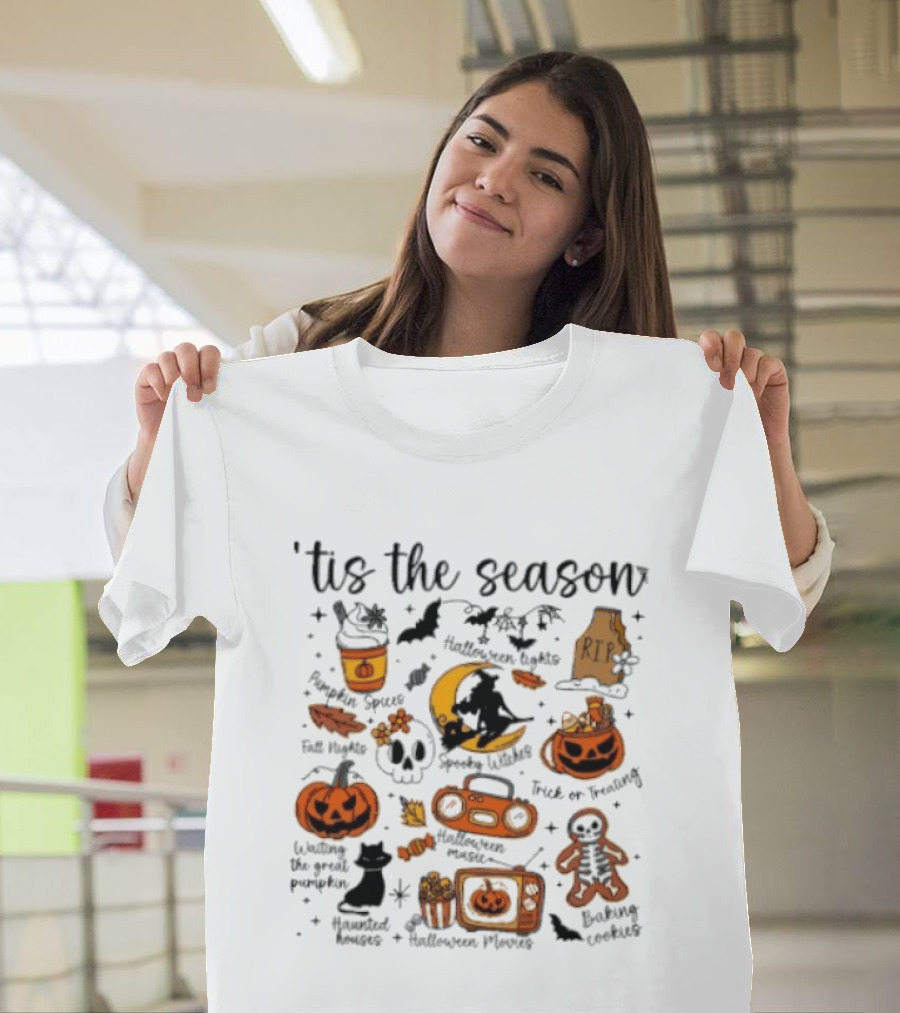 Tis The Season Pumpkin Spices Spooky Witches Halloween Trick Or Treat T-Shirt
