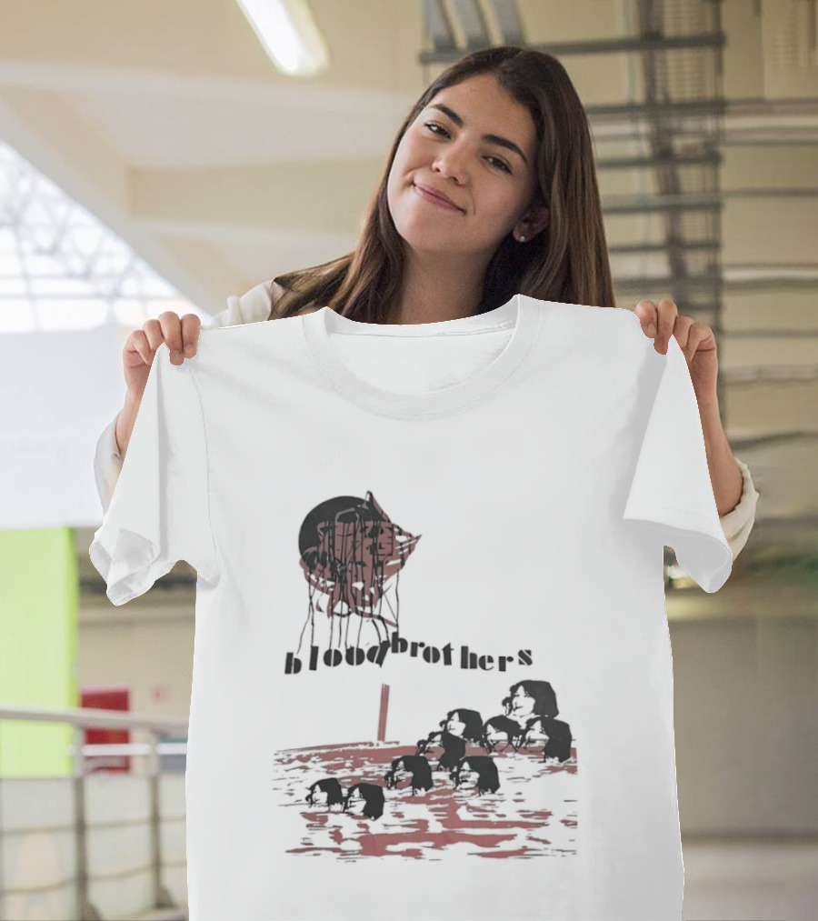 Blood Brothers Musical West End Willy Russell Dripping Red Moon T-Shirt