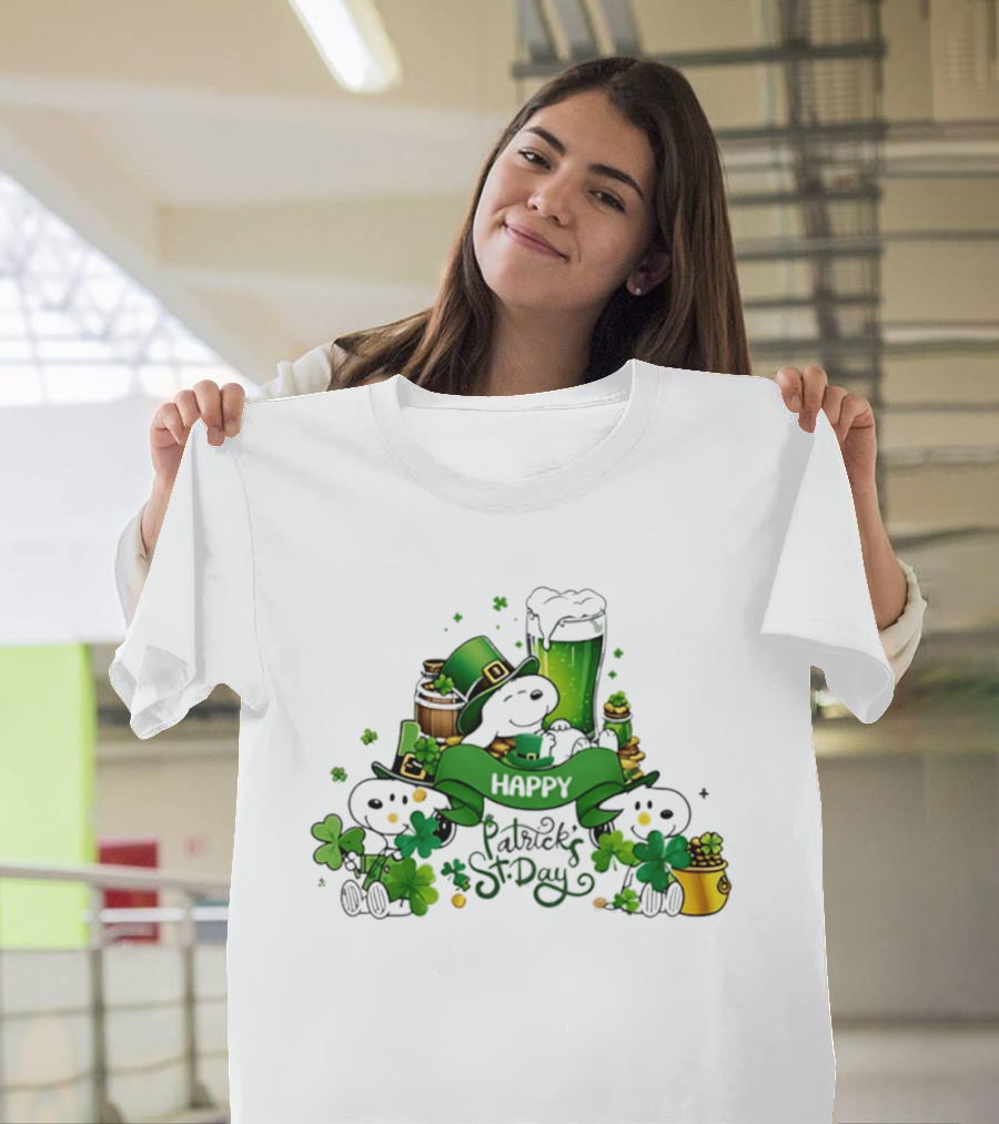Snoopy St Patrick's Day Peanuts Shamrock Happy T-Shirt