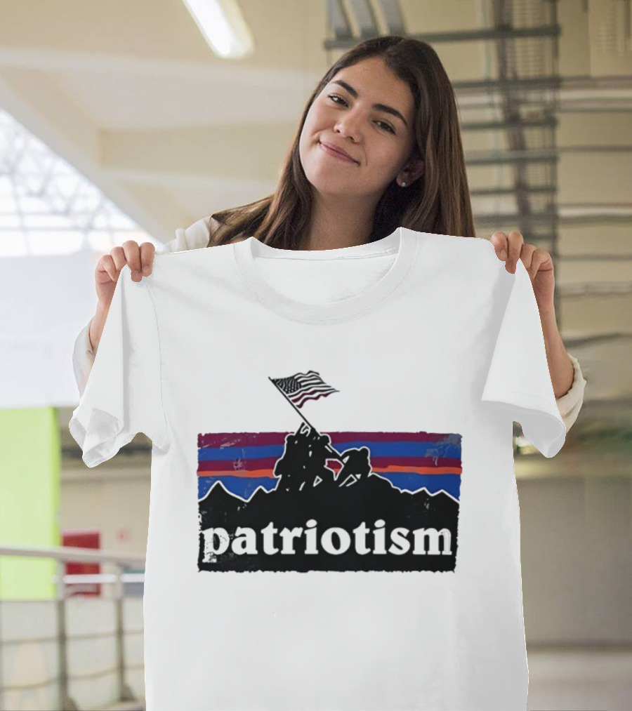 Patriotism Distressed Iwo Jima Flag Raising Retro Stripes T-Shirt