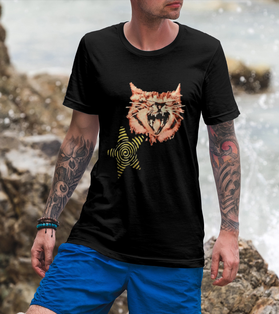 Snarling Cat Spiral Star Alternative Subculture Aesthetic T-Shirt